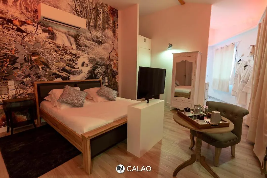 Calao Hotel Villars-les-Dombes Love hotel